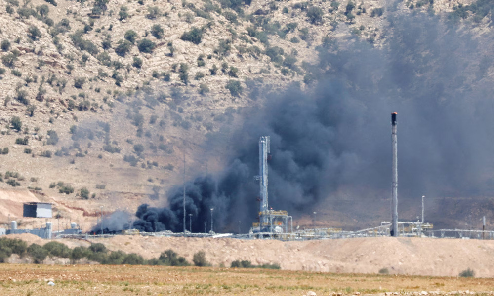 ইরাকের তেল শোধনাগারে ভয়াবহ অগ্নিকান্ড